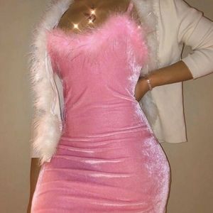 Meet your Posher, Maroon